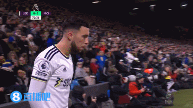 组图 CBA北京主场大胜广东 赵睿关心徐杰伤情