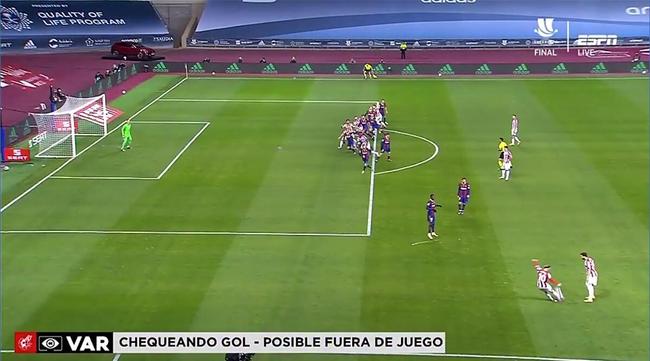 凯尔特人球星杰伦·布朗因辱骂裁判被罚35万美元